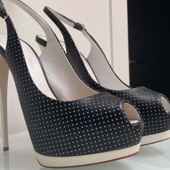 Giuseppe Zanotti 4” heels - Picture 2 of 5